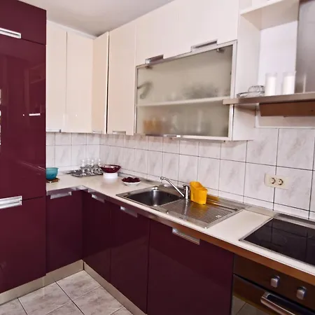 Apartment With Wifi - 12814 *